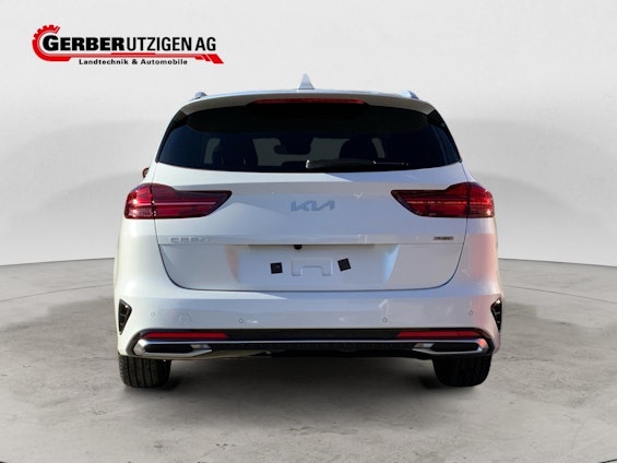 Vehicle image 3 Vehicle image 3