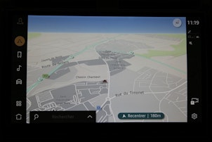 Vehicle image LAND ROVER Discovery 2.0 I4 S