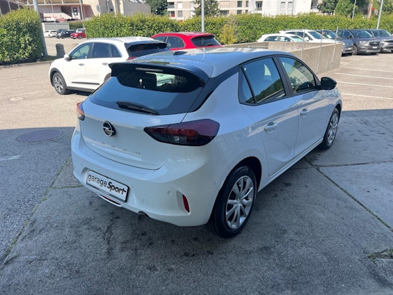 Vehicle image 6 Vehicle image 6