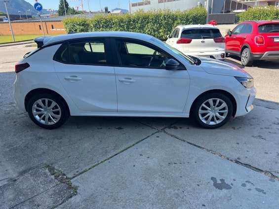 Vehicle image 7 Vehicle image 7