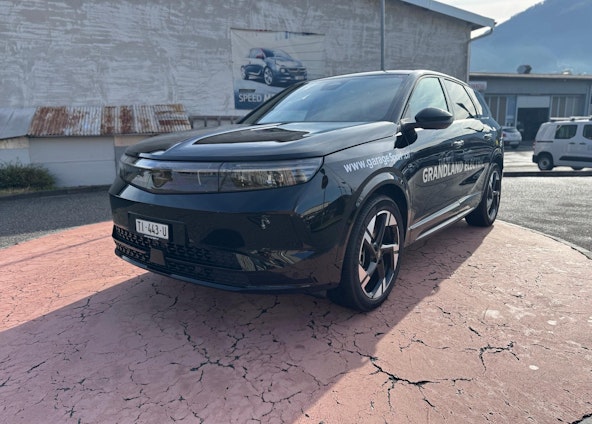 Vehicle image 2 Vehicle image 2