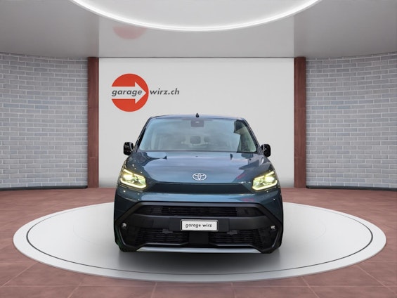 Vehicle image 5 Vehicle image 5