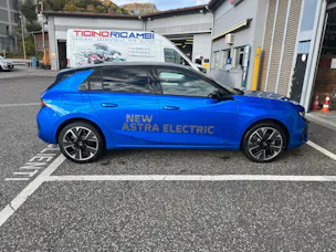 Opel Astra-e Swiss Plus
