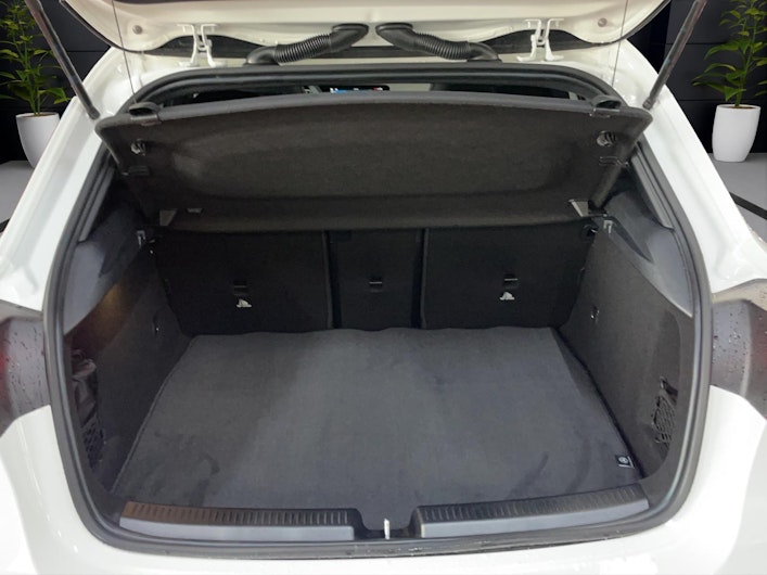 Vehicle image MERCEDES-BENZ A 250