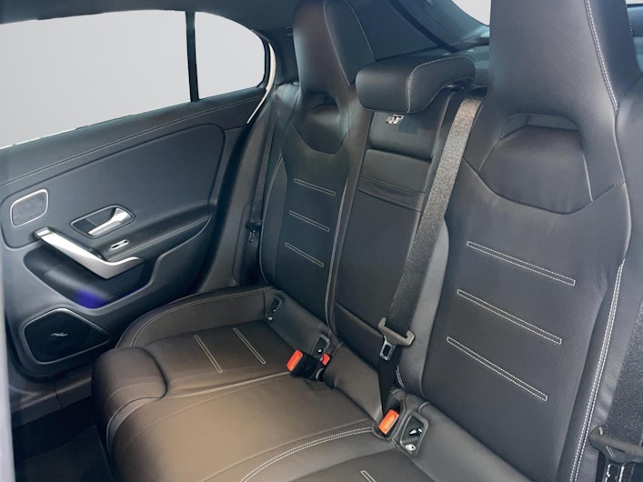 Vehicle image MERCEDES-BENZ A 250