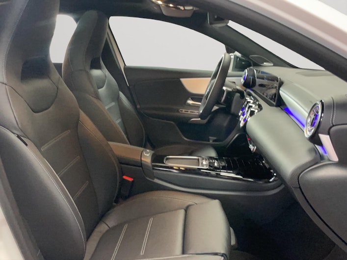 Vehicle image MERCEDES-BENZ A 250