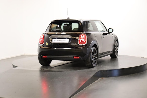 MINI Mini F56 Cooper SE 3