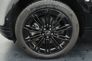 Vehicle image LAND ROVER Range Rover Evoque 1.5 T 270e Dynamic HSE