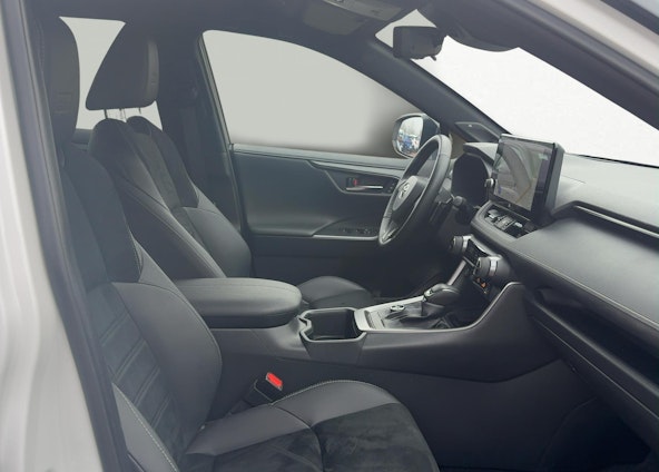 Vehicle image 9 Vehicle image 9