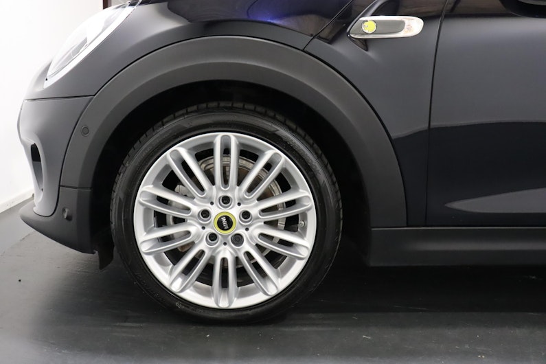 Vehicle image MINI MINI