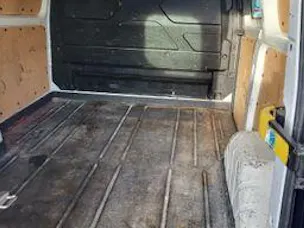 Ford Transit C Van 250 L1 2.2 TDCi 100 StartUp