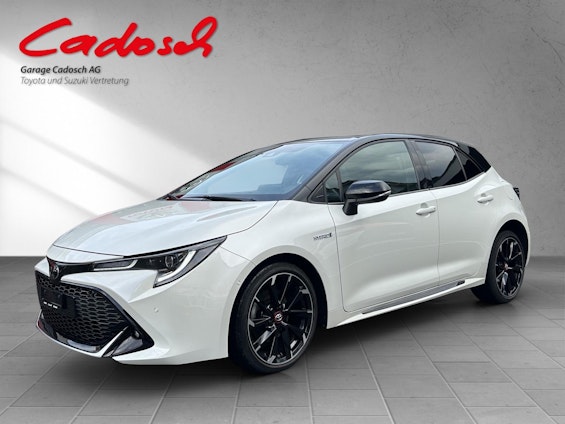 First vehicle image