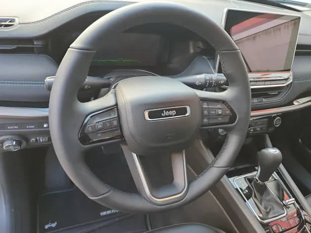 Jeep Compass 1.3 Upland 4xe