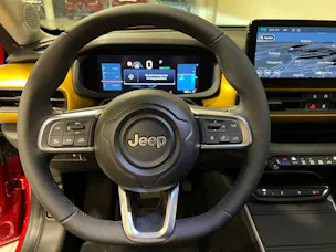 Jeep Avenger Summit