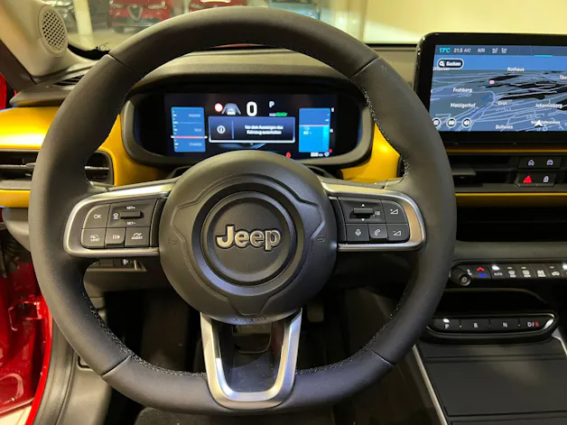 Jeep Avenger Summit