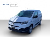 First vehicle image