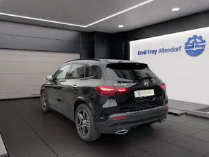 Mercedes-Benz GLA 250 4MATIC Swiss Star AMG Line