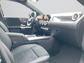 Vehicle image MERCEDES-BENZ GLA 250 Swiss Star AMG Line 4matic