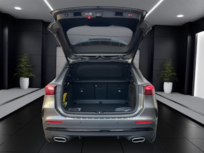 Vehicle image MERCEDES-BENZ GLA 220 d 4MATIC Swiss Star AMG Line