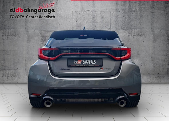 Vehicle image 13 Vehicle image 13