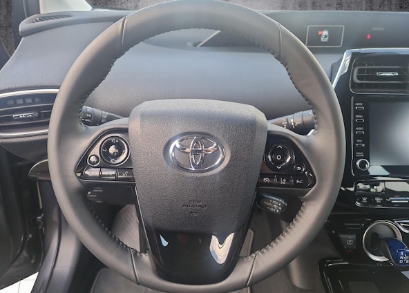 Vehicle image 19 Vehicle image 19