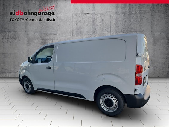 Vehicle image 10 Vehicle image 10