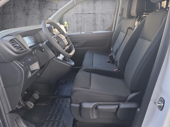 Vehicle image 2 Vehicle image 2