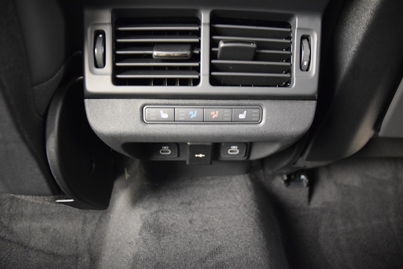 Vehicle image LAND ROVER RANGE ROVER EVOQUE