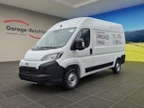 First vehicle image
