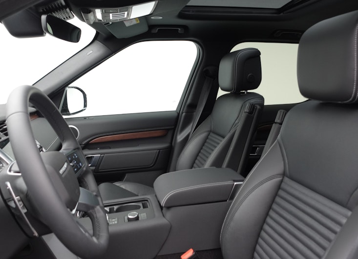 Vehicle image LAND ROVER DISCOVERY