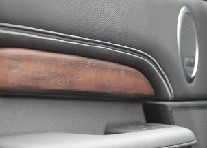 Vehicle image LAND ROVER Discovery 3.0 D I6 250 Dynamic SE