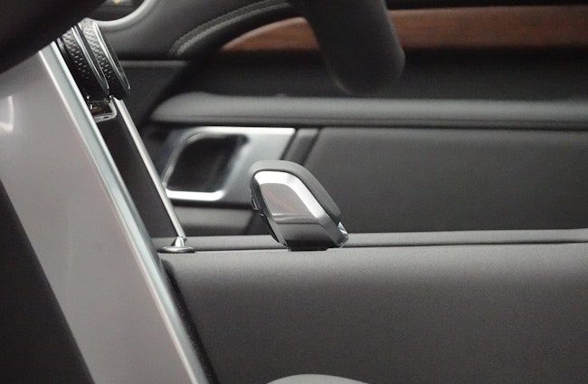 Vehicle image 8 Vehicle image 8