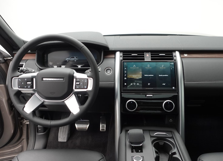 Vehicle image LAND ROVER DISCOVERY