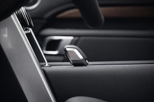 Vehicle image LAND ROVER Discovery 3.0 D I6 250 Dynamic SE