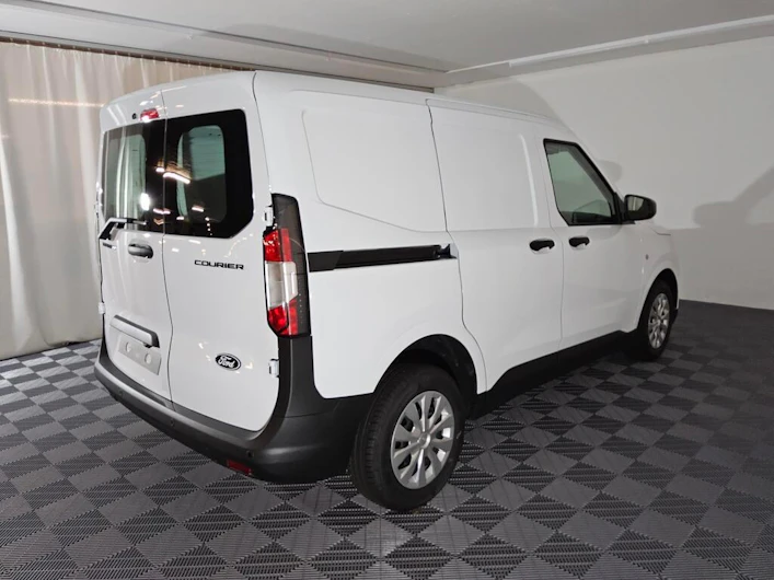 Fahrzeugbild FORD E-C5 AIRCROSS ELEKTRO PLUS