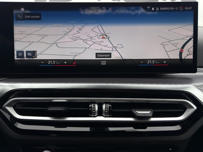 Vehicle image BMW 3 SERIES