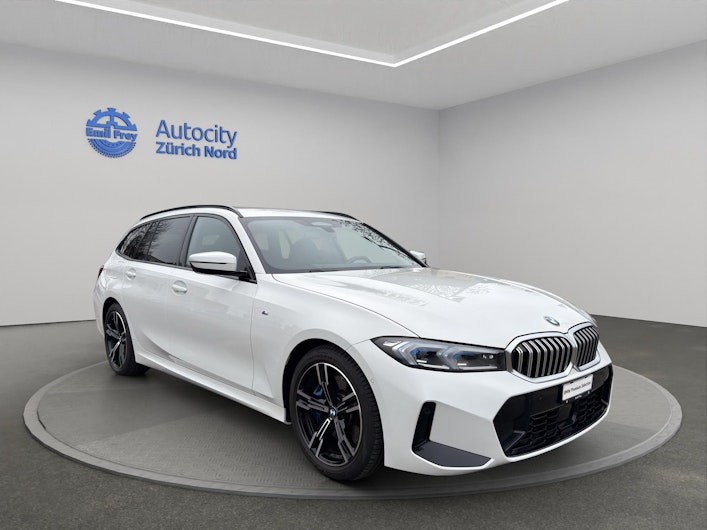 Vehicle image BMW 3 SERIES