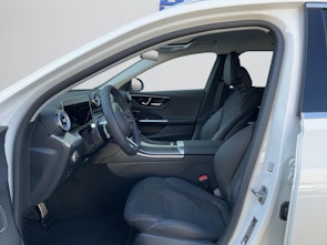 Vehicle image MERCEDES-BENZ C 220 d 4MATIC T-Modell Swiss Star AMG Line