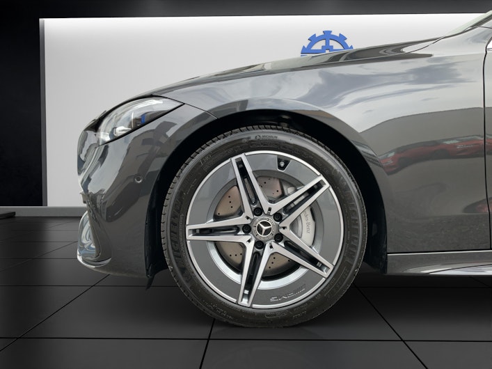 Vehicle image MERCEDES-BENZ C 220