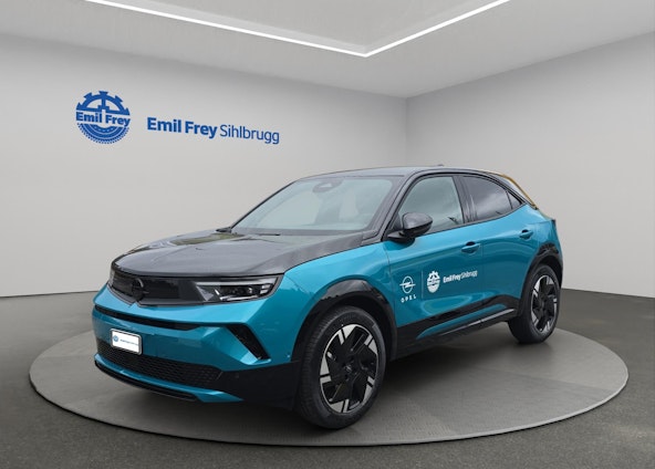 First vehicle image First vehicle image