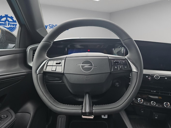 Vehicle image OPEL MOKKA