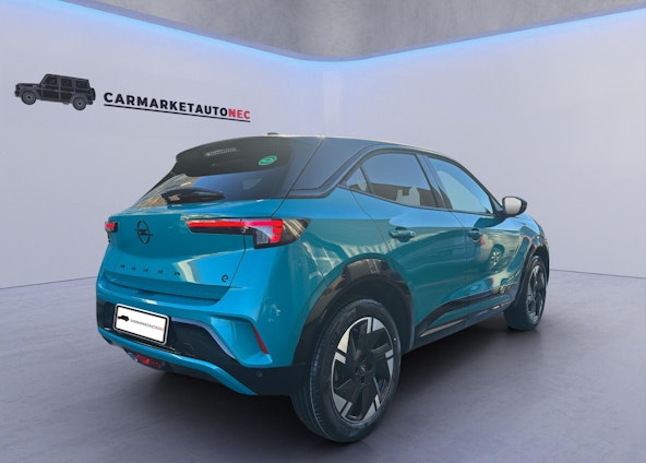 Vehicle image 6 Vehicle image 6