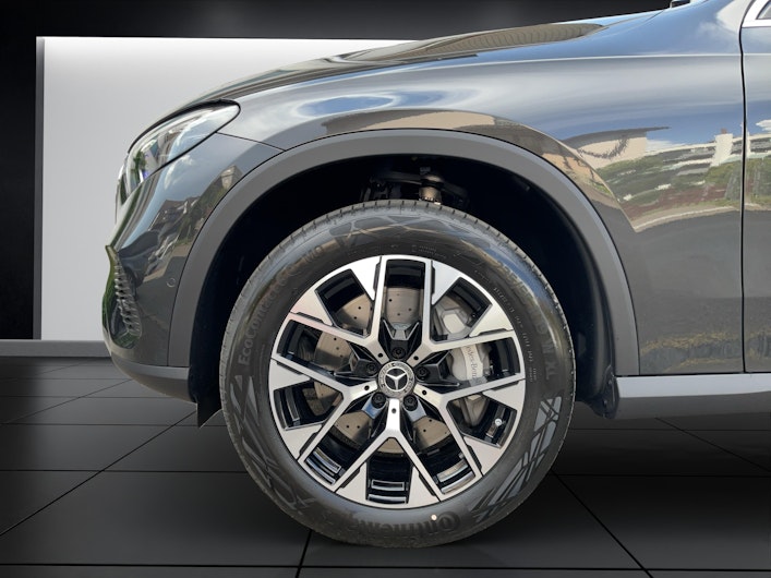 Vehicle image MERCEDES-BENZ GLC 400