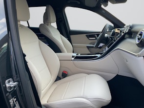 Vehicle image MERCEDES-BENZ GLC 400 e  EQ Star Avantgarde 4matic