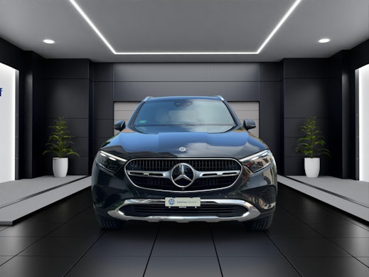 MERCEDES-BENZ GLC 400 e  EQ Star Avantgarde 4matic 1