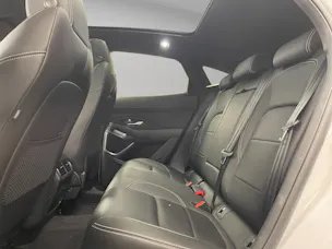 Jaguar E-Pace 1.5 T 300e R-Dynamic SE AWD (Plug-in Hybrid)