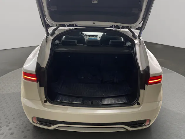 Jaguar E-Pace 1.5 T 300e R-Dynamic SE AWD (Plug-in Hybrid)