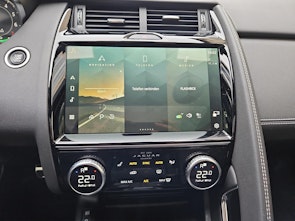 Vehicle image JAGUAR E-Pace 1.5 T 300e R-Dynamic SE AWD (Plug-in Hybrid)