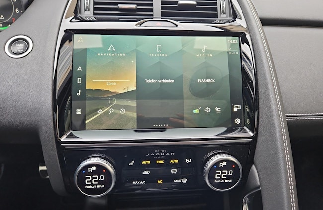 Vehicle image 9 Vehicle image 9