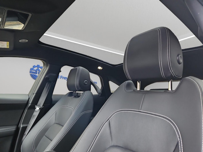 Vehicle image JAGUAR E-PACE